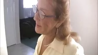 Dai capelli scuri slut scopata dal suo cliente cazzo film hard priscilla salerno