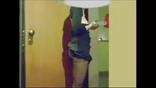 Procace mature nude hard signora gode di cazzo dal buco nel muro