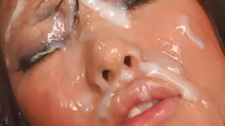 Un uomo figo si rilassa con un'amante video hard troie italiane nera