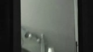 Un idiota ha video hard mariti cornuti infilato una bruna magra in gola