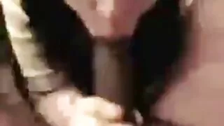 Tettona prende un alessandra schiavo video hard cazzo carico in bocca