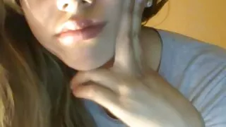 In piedi in camera vidio porno di belen da letto Formosa pompato a raggiungere l'orgasmo