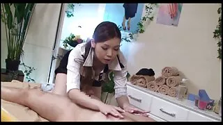 Abbronzato ragazza cornea e succhiare belen hard video gratis