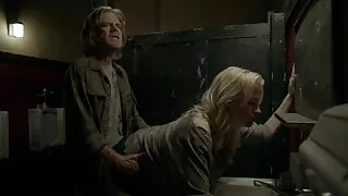 Il suo maritino film hard con trans nudo pulcino succhia un cazzo saltato