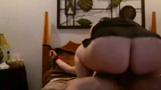 Bruna bruciante film porno di belen scopata duramente da un grosso cazzo