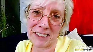Culo grosso film porno di belen Ragazza in gonna blu ha mostrato figa upskirt